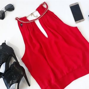 bebe tank blouse with gold chain